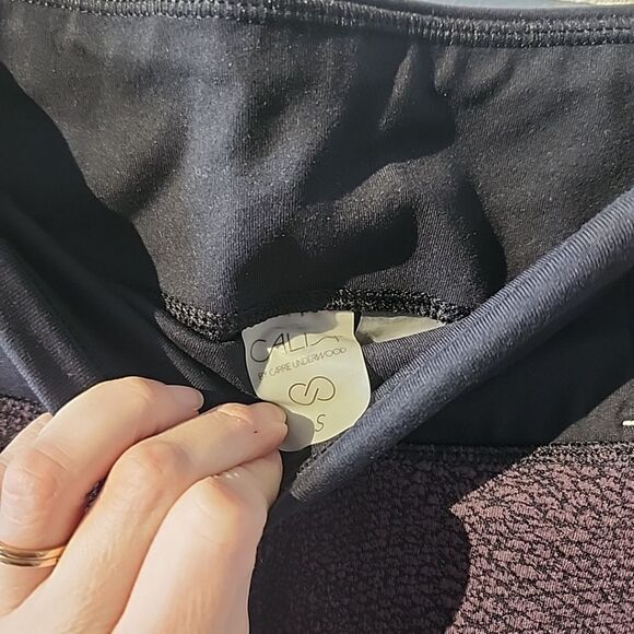 Calia by Carrie Underwood Animal Snakeskin Ankle Leggings Purple/Black Small S - Picture 3 of 5